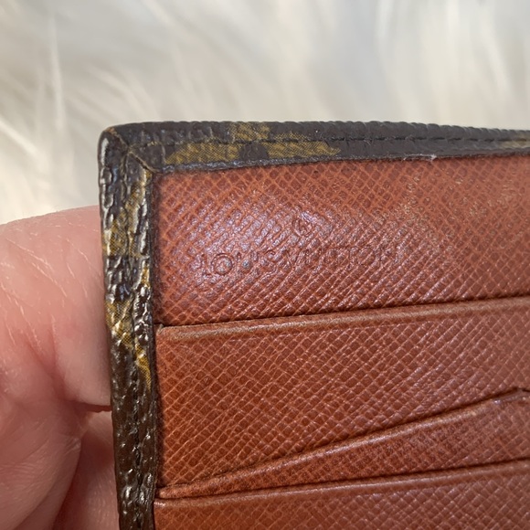 1990 authentic Louis Vuitton compact Elise wallet - scar blemish on front - Picture 12 of 16